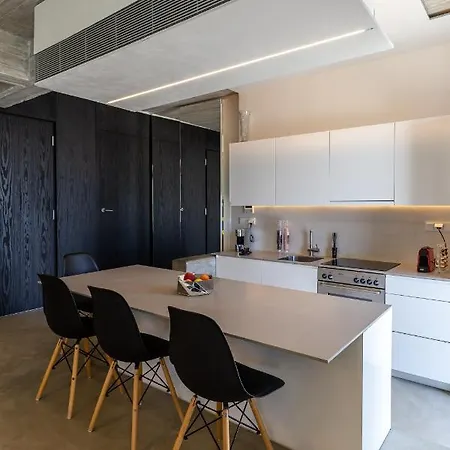 Serenity Sky - Luxury, Design & Sunset Views By One-villas Villa